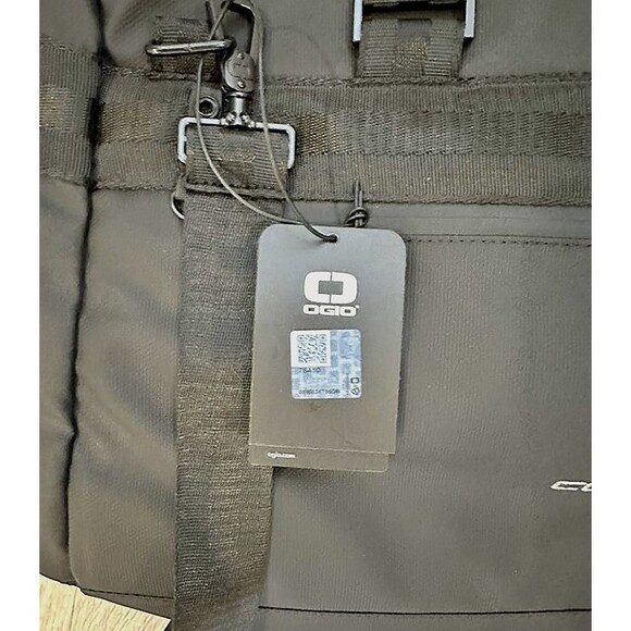 Official Corvette embroidered OGIO bag – durable travel or gym duffel - Picture 6 of 7